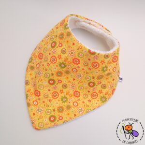 Babero bandana florecillas