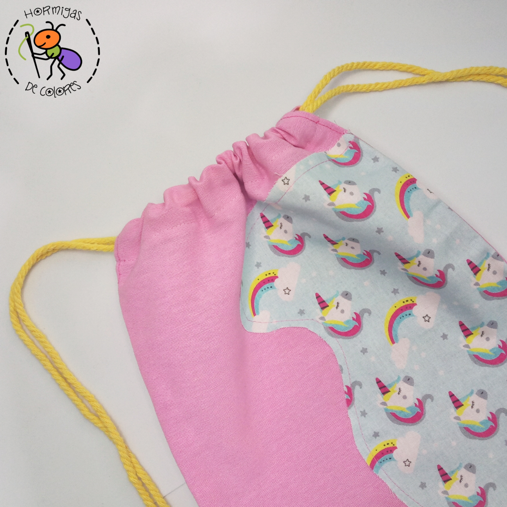 Mochila unicornios rosa - Imagen 2