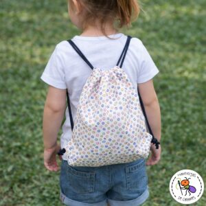 Mochila florecillas
